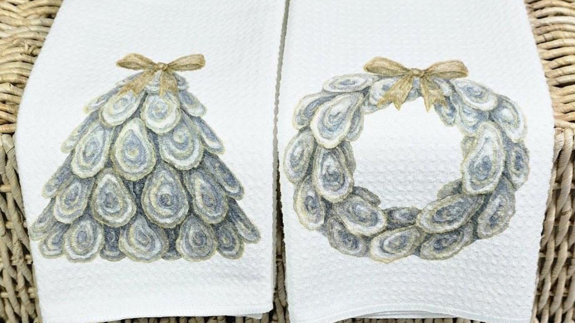 oyster shell Christmas wreath throw pillows for living room, oyster Christmas hand towels for bathroom beach Christmas gifts for neighbors