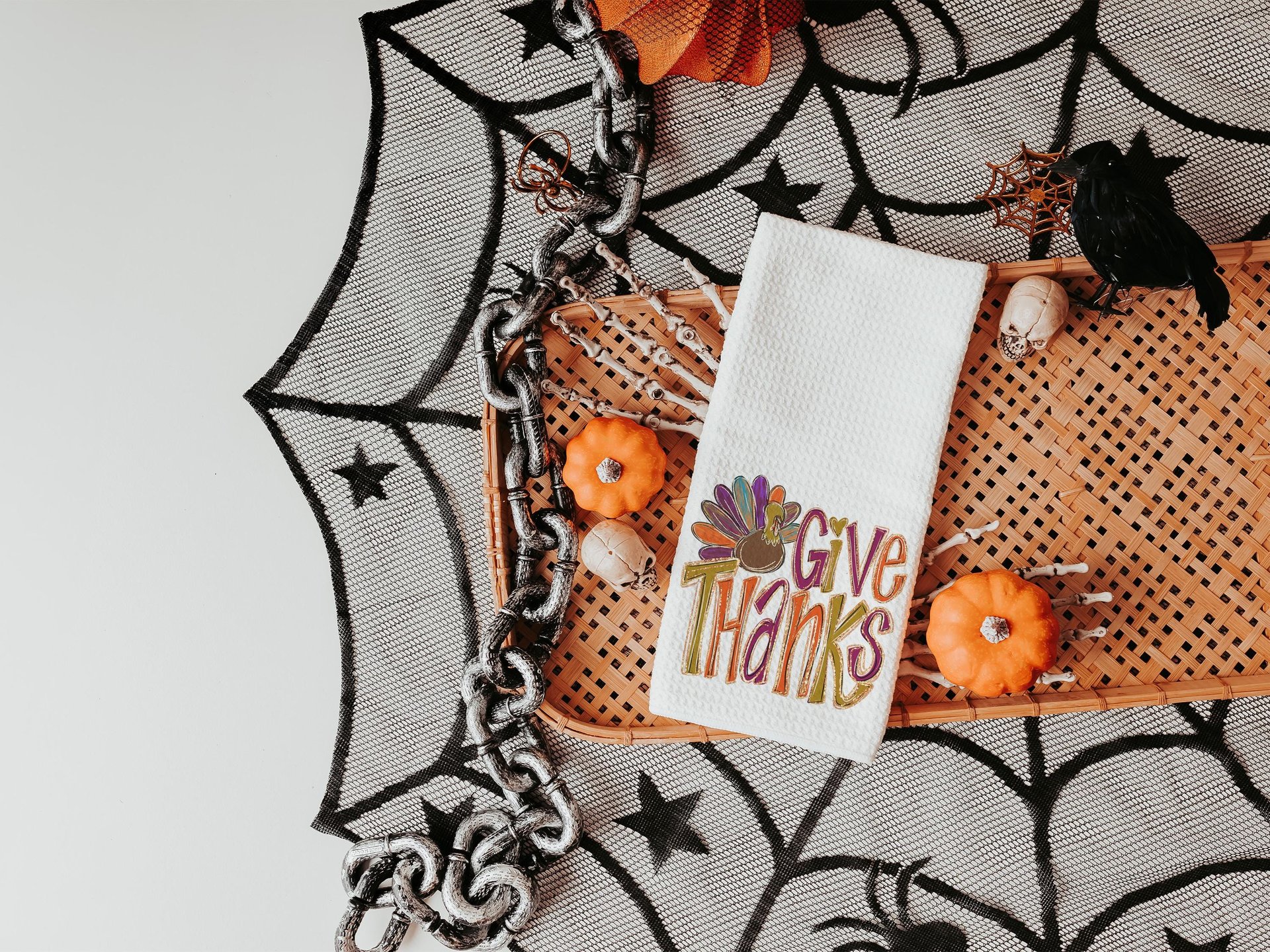 Give thanks Thanksgiving kitchen towels 