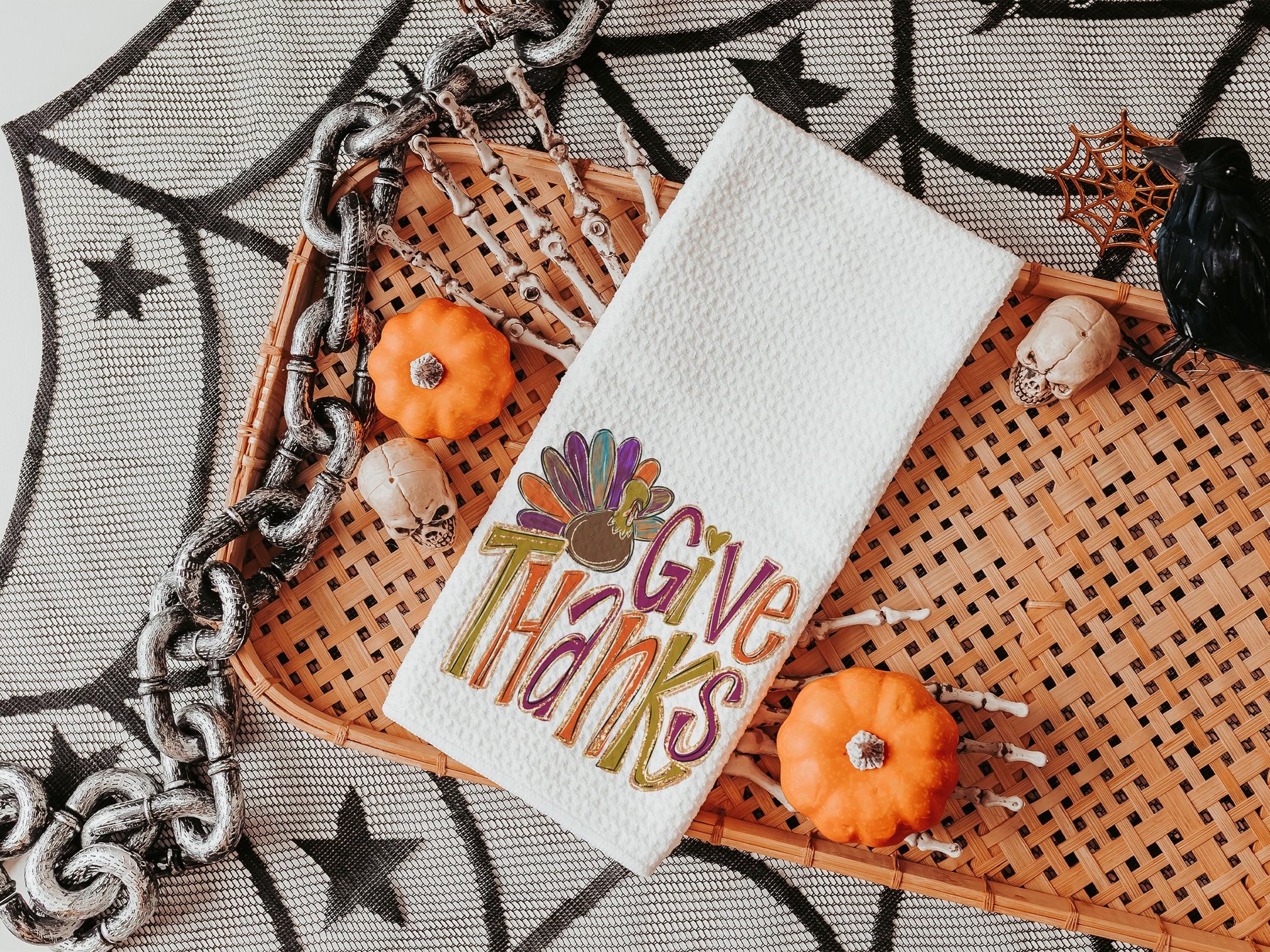 Give thanks Thanksgiving kitchen towels 