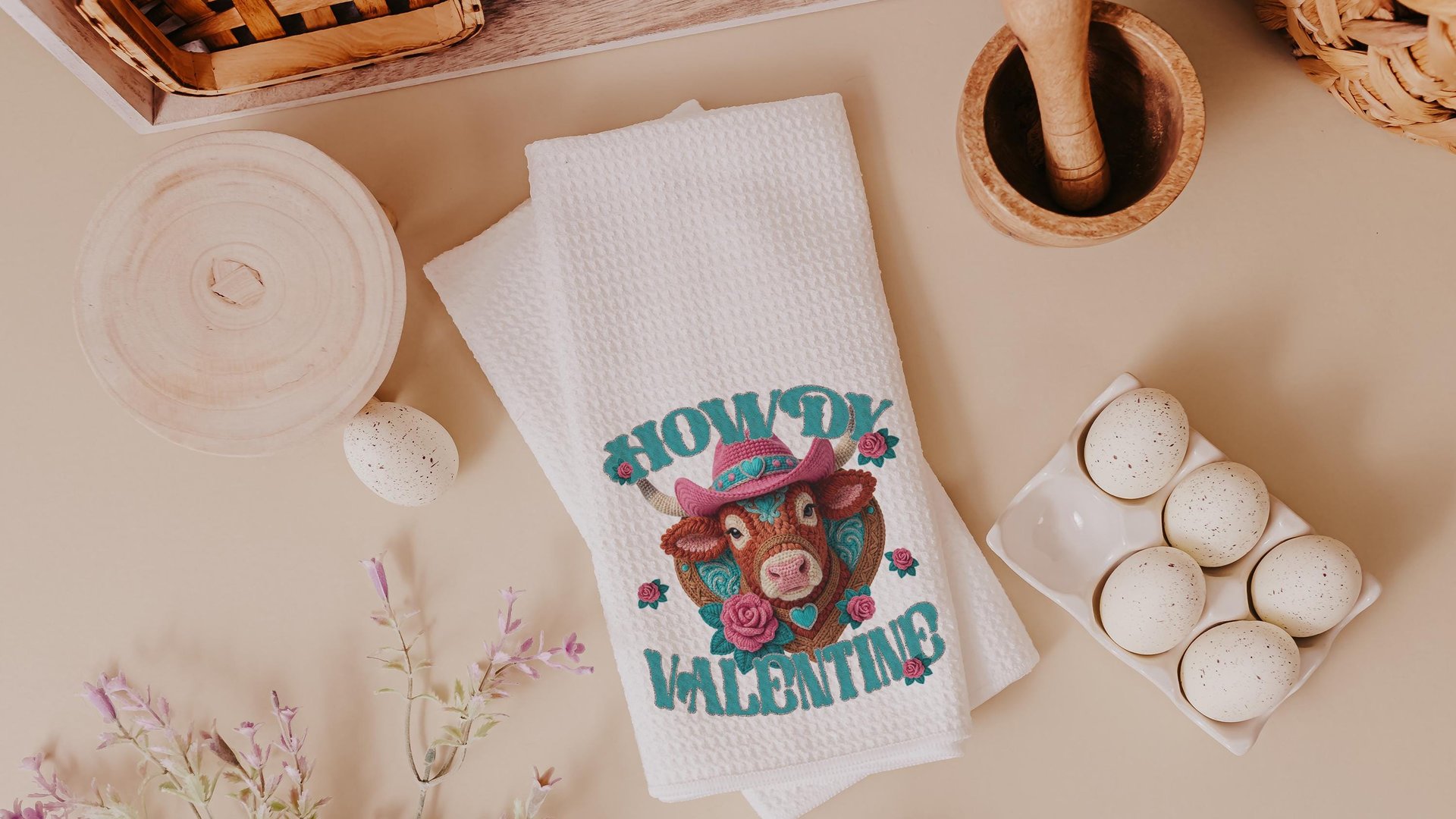 cowgirl Valentines hand towels for besties, cute cow gifts for cow lovers, funny kitchen towels for couples, Howdy Valentines day gifts for