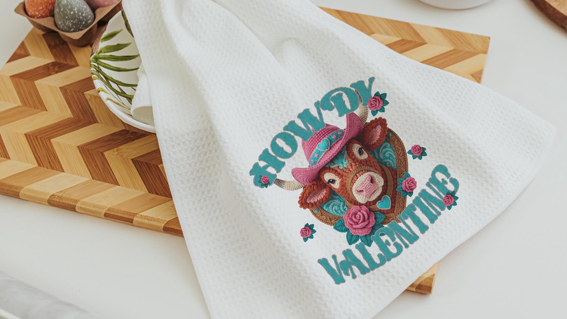 cowgirl Valentines hand towels for besties, cute cow gifts for cow lovers, funny kitchen towels for couples, Howdy Valentines day gifts for