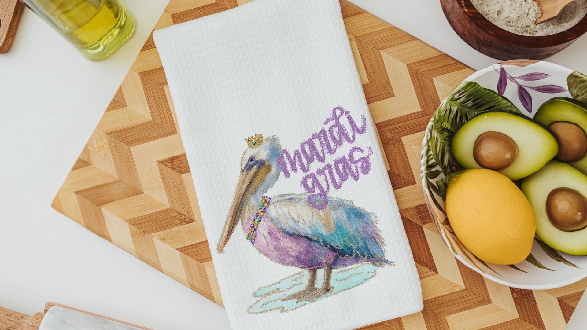 watercolor pelican Mardi Gras kitchen towels for daughter, Fat Tuesday decor, unique household gifts for wife, pelican decor, Louisiana