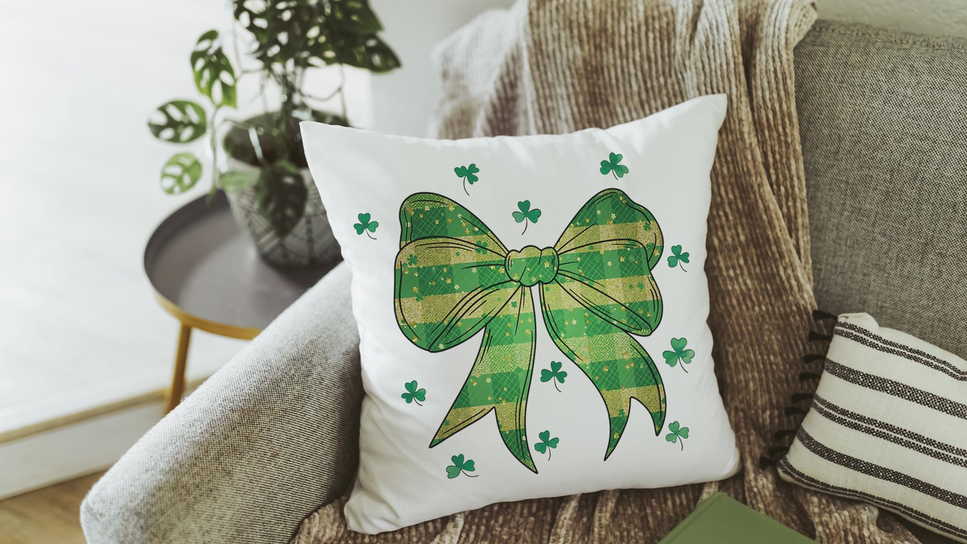 St Patricks day coquette bow throw pillows