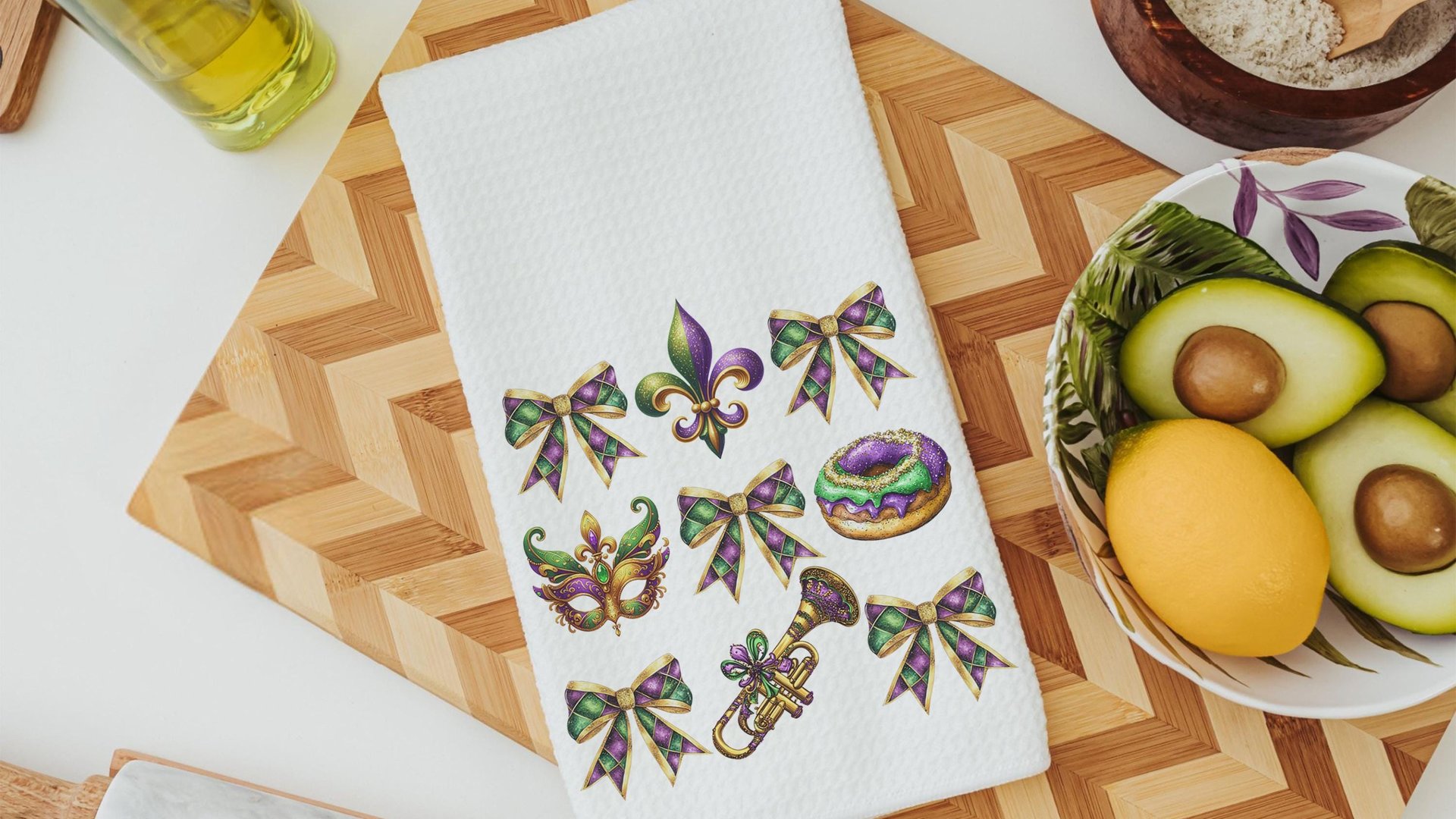 Mardi Gras throw pillow for green couch, Fat Tuesday decorative pillow cover 18x18, king cake pillow for realtors, Louisiana gifts for women