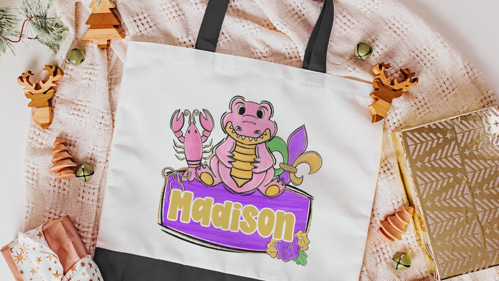 personalized Mardi Gras alligator tote bag for boys, Louisiana gator gifts for kids, carnival parade bag with name, king cake baker merch