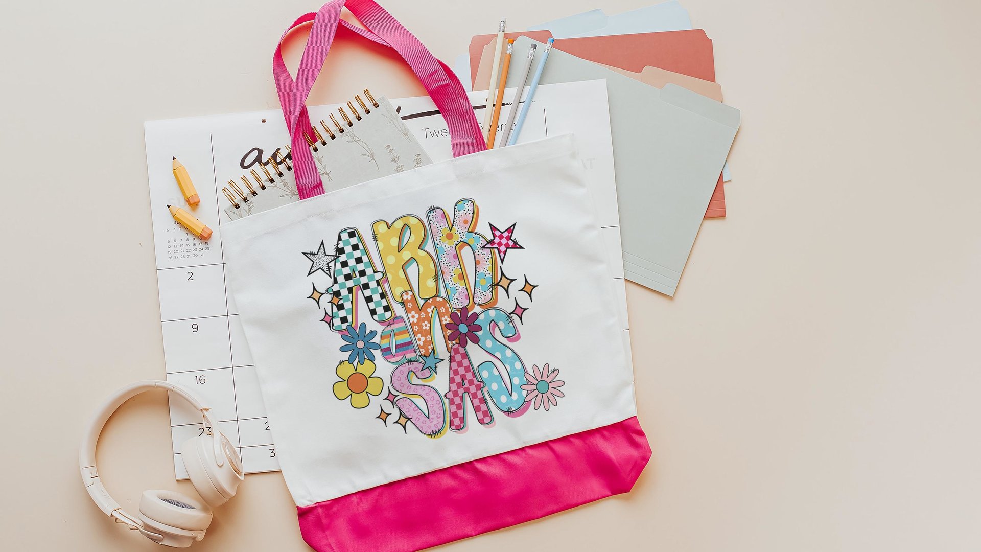 pink checkered Arkansas tote for college, real estate agent tote bag for women, Little Rock Arkansas gifts, farmers market bag, cute teacher