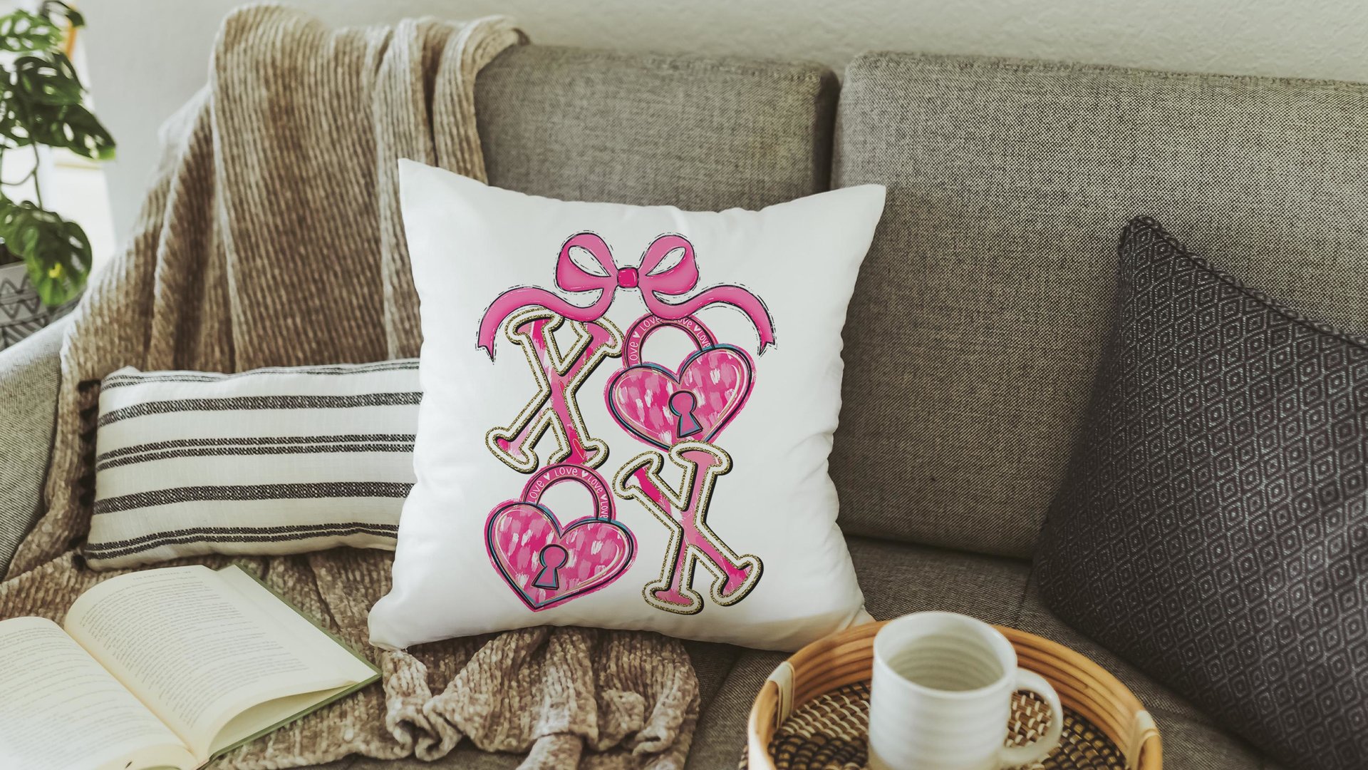 xoxo Valentines throw pillow covers 18x18, Valentines coquette kitchen towels for gifts, key to my heart decorative pillows for couch, V day