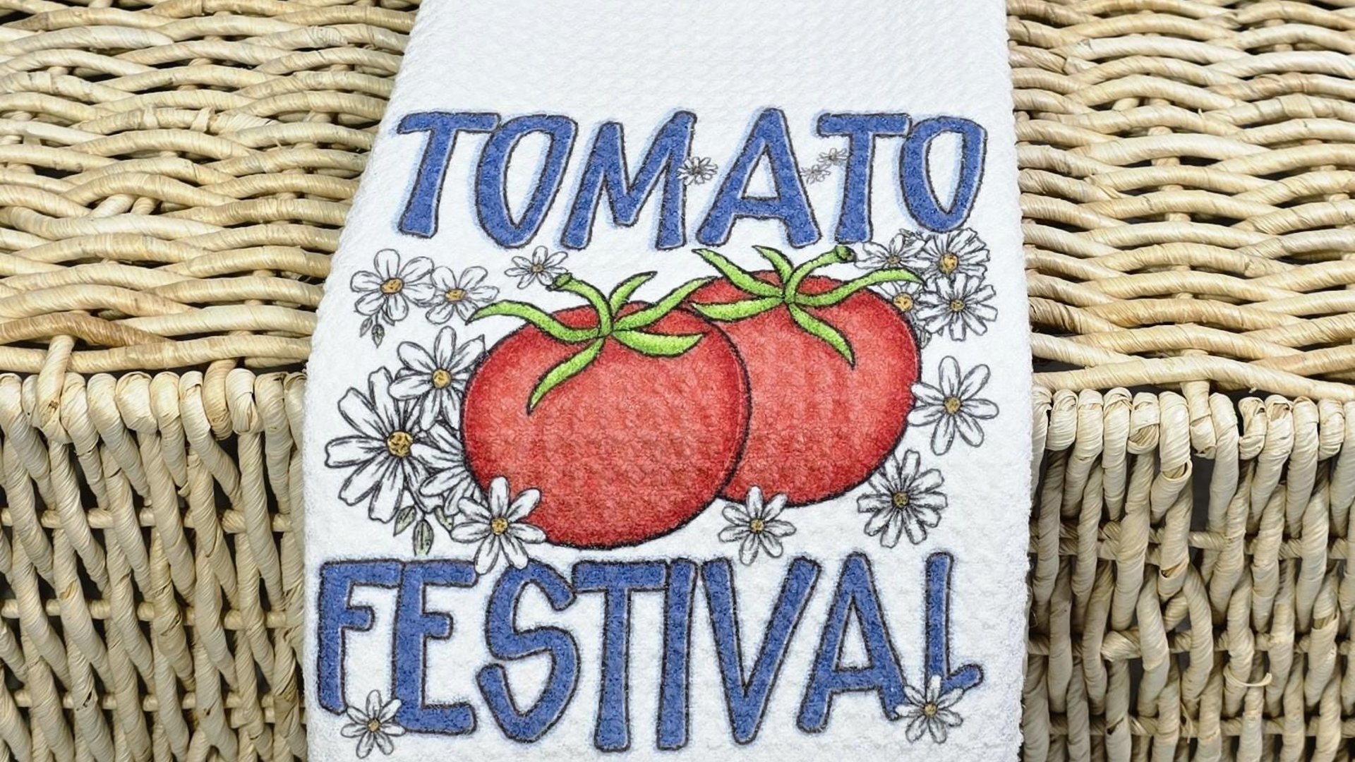 tomato festival tomato kitchen towels for mom, gardening gifts for women, tomato girl summer kitchen decor, cute hand towels guest bath