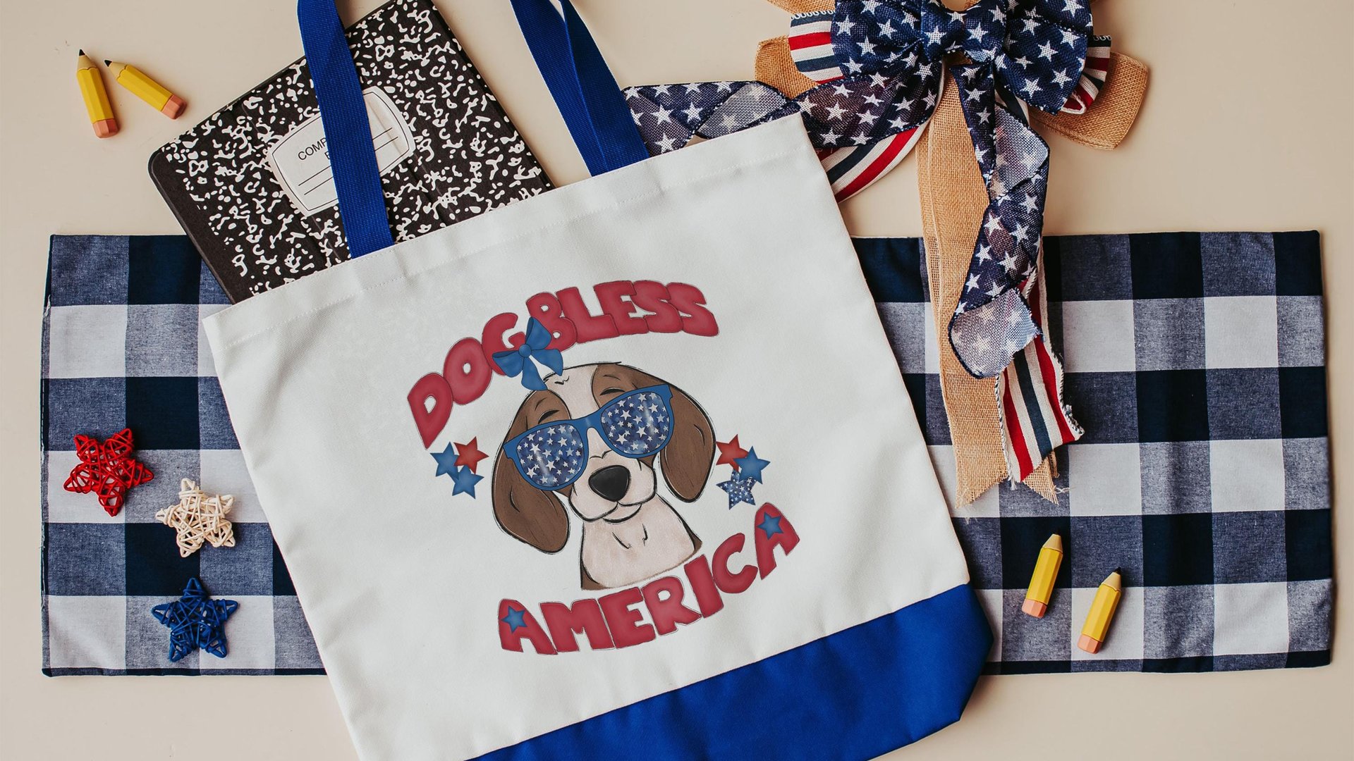 dog bless America patriotic tote bag for dog lovers, cute beagle gift for Mom, beagle mama dog mom gifts for women, 4th of July tote bag eco
