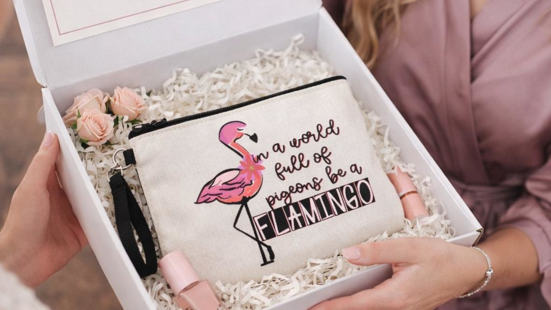 in a world full of pigeons be a flamingo cosmetic bag for purse, cute flamingo makeup bag for women, Easter basket stuffers for teenage girl