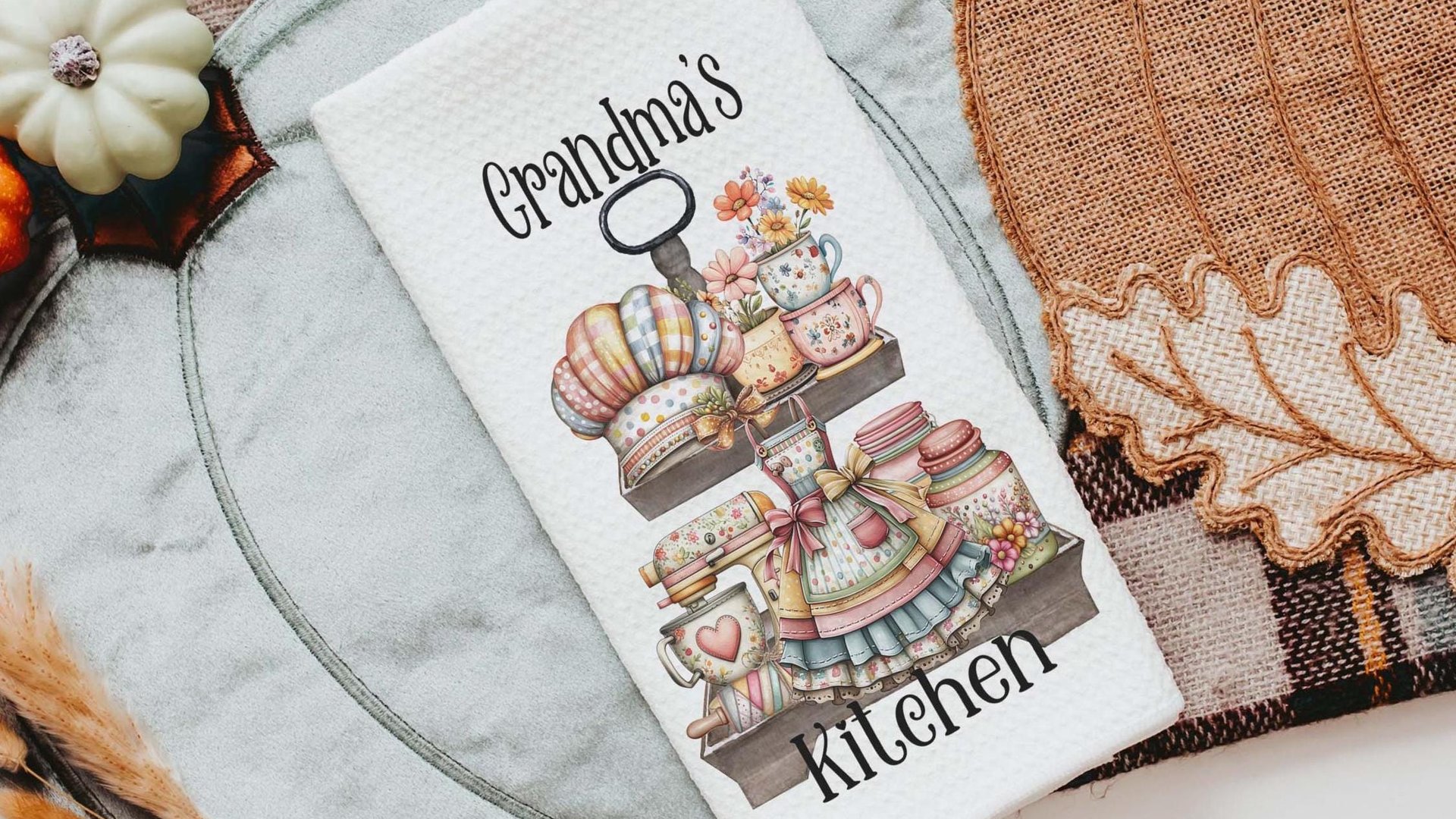 Grandma's kitchen, kitchen towel for grandma, vintage inspired kitchen decor, baker gifts for her, cooking with love kitchen hand towel for