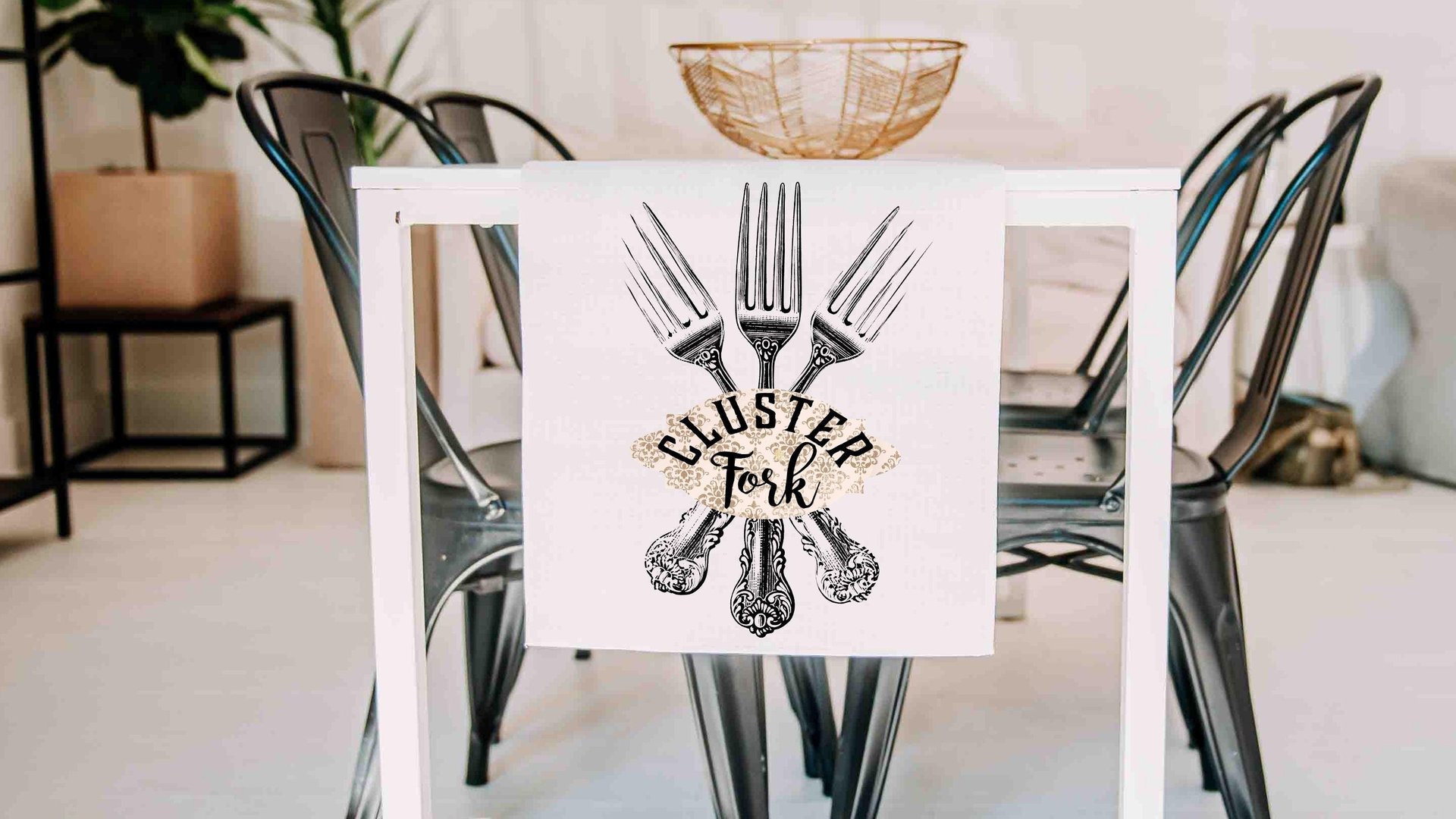 Cluster fork funny table runner 