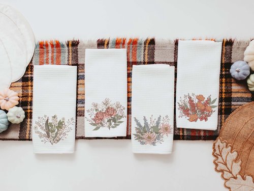 CapableByDesign Birth flower of the year set of 12 towels