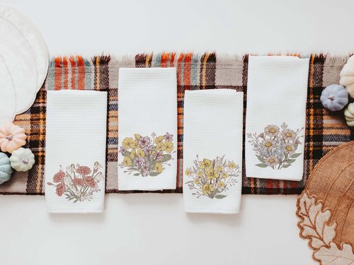 CapableByDesign Birth flower of the year set of 12 towels