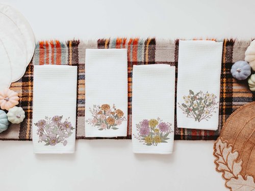 CapableByDesign Birth flower of the year set of 12 towels