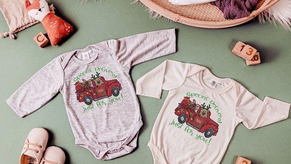 special delivery from the north pole babys first Christmas outfit boy, cute Christmas baby bodysuit, newborn Christmas gifts for infants