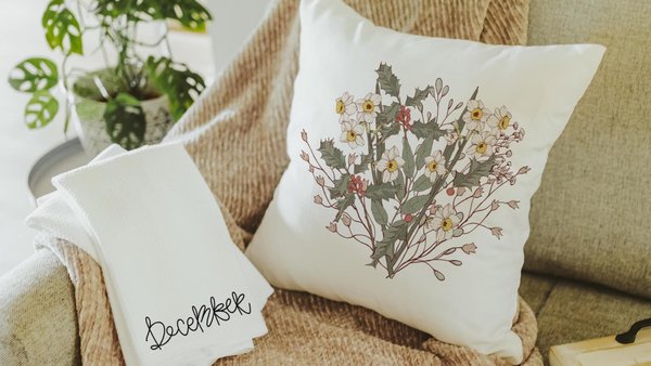 narcissus flower throw pillows for women, minimalist hand towels for besties, December birth flower gift for her birthday gifts for Mom