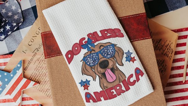 dog bless America 4th of July kitchen towel for bbq, red white and blue patriotic dog hand towel for gifting, Golden Retriever dog gift