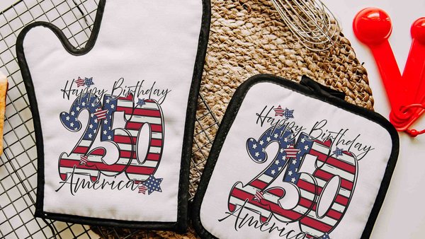 Happy birthday America pot holder & oven mitt
