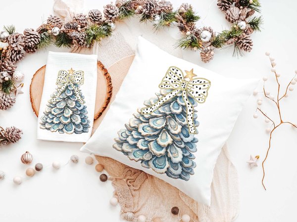 CapableByDesign oyster shell Christmas tree with polka dot bow pillows and matching towels